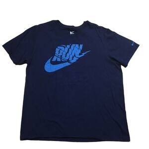 Nike T Shirt